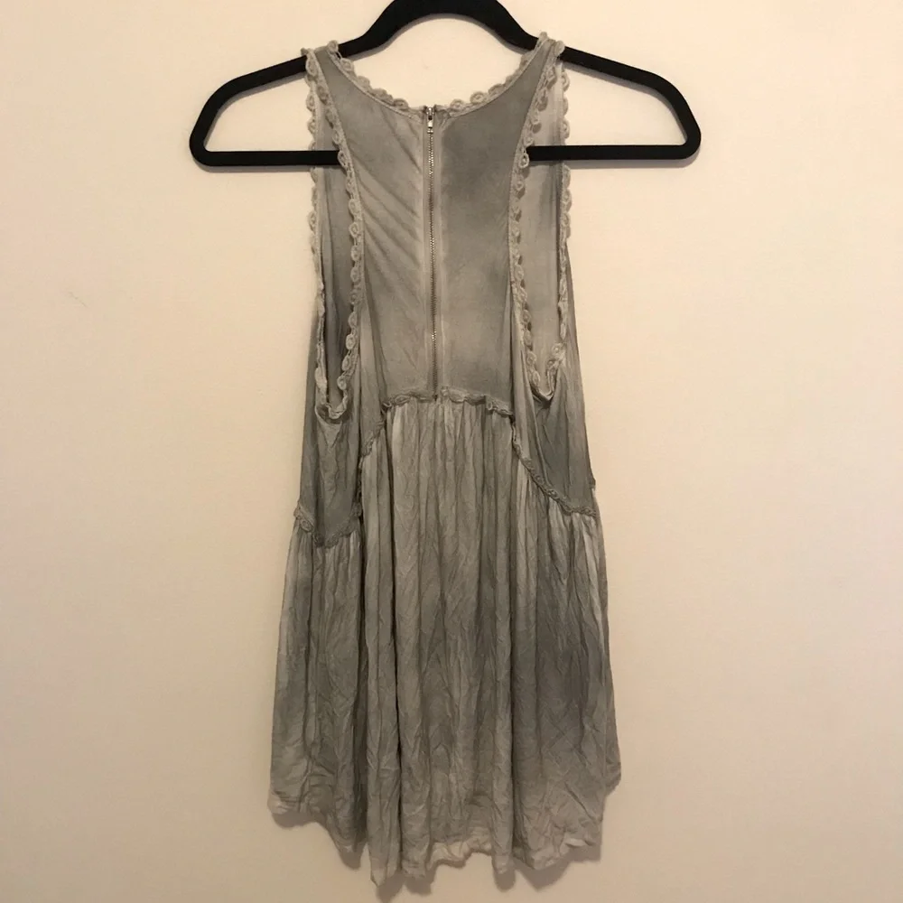 Pol Tank Top - Picture 2 of 3
